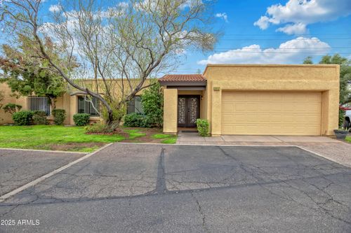 2217 W Claremont St, Phoenix, AZ, 85015-1907 | Card Image
