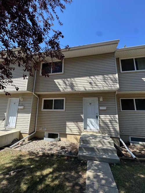 36-55 Lemoyne Cres W, Lethbridge, AB, T1K4J7 | Card Image