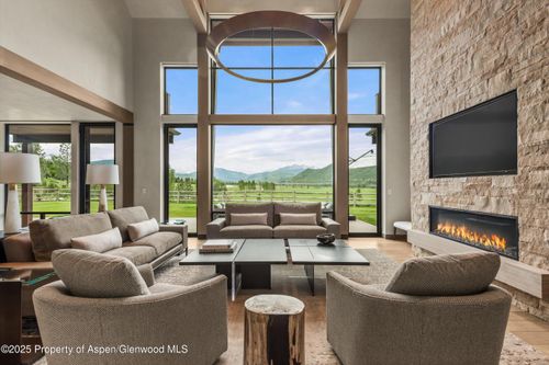 31 E Bourg Trl, Woody Creek, CO, 81656 | Card Image