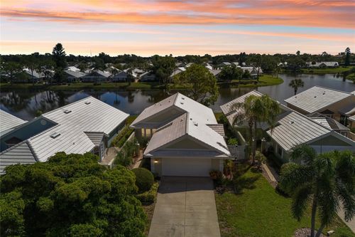 76-805 Harrington Lake Dr N, VENICE, FL, 34293-4239 | Card Image