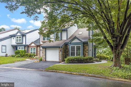 1651 Hugo Cir, SILVER SPRING, MD, 20906-5922 | Card Image