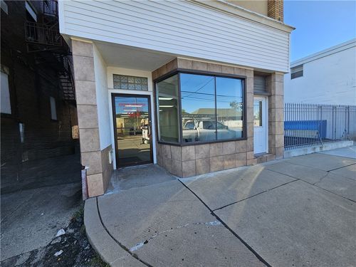 944 4th Ave, Coraopolis, PA, 15108-1660 | Card Image