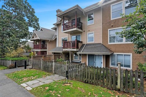 305-1593 Begbie St, Victoria, BC, V8R1K9 | Card Image