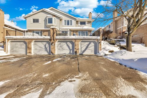3-104 Woodlawn Rd E, Guelph, ON, N1E1B7 | Card Image
