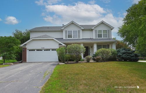 3100 Farmington Dr, Lindenhurst, IL, 60046-4963 | Card Image