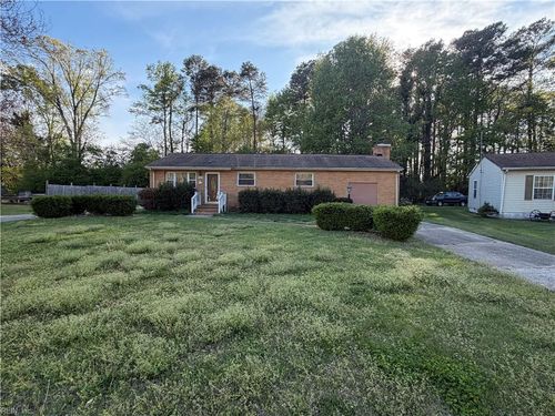 107 Carver Pl, Yorktown, VA, 23692-2129 | Card Image