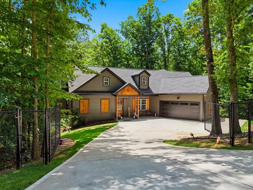 214 Kelly Ln, Ellijay, GA, 30540-2625 | Card Image