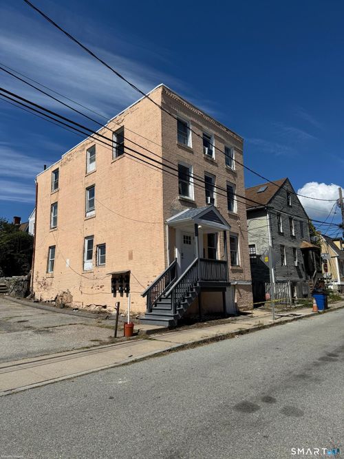 3-97 Green St, New London, CT, 06320-6039 | Card Image