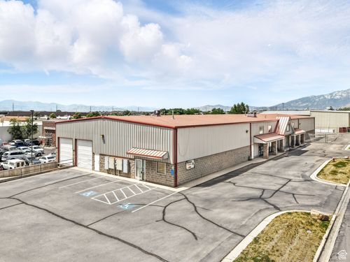 376 Commerce Loop, Orem, UT, 84058-5157 | Card Image