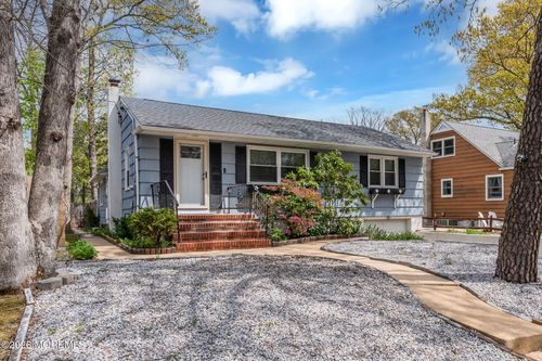 704 Barberry Dr, Brick, NJ, 08723-4206 | Card Image