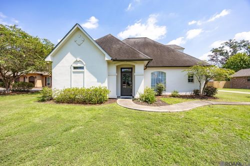 14240 Oregon Trl, Prairieville, LA, 70769-4453 | Card Image