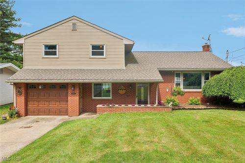 1455 Buckeye Cir, Salem, OH, 44460-1118 | Card Image