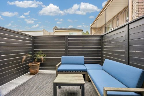 1420 Indiana St, Houston, TX, 77006-1816 | Card Image