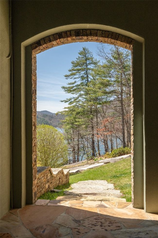 11 W Stone Pointe Ln, House other with 4 bedrooms, 5 bathrooms and null parking in Cullowhee NC | Image 77
