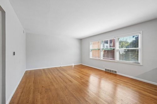 b-1335 E Randolph Court, Milwaukee, WI, 53212 | Card Image