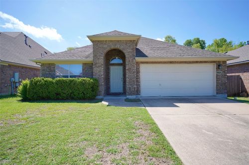 11713 Larch Valley Dr, Austin, TX, 78754-5844 | Card Image
