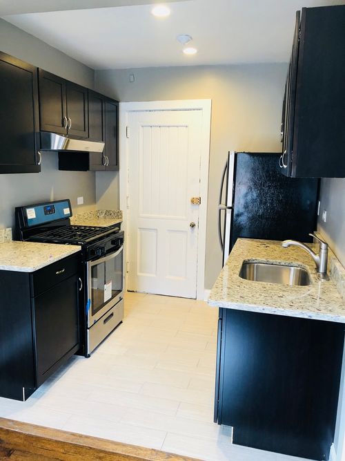 apt-1h-1080 Thorndale Ave, Chicago, IL, 60660-5348 | Card Image