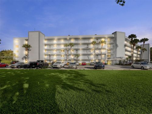 117-6400 Nw 2nd Ave, Boca Raton, FL, 33487-3025 | Card Image