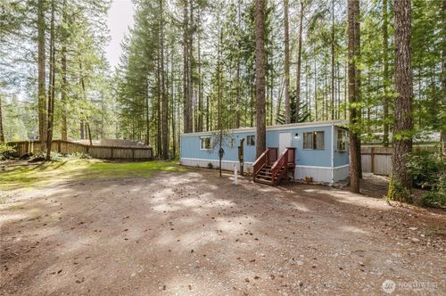 20 Ne Lake Pl, Tahuya, WA, 98588-9785 | Card Image