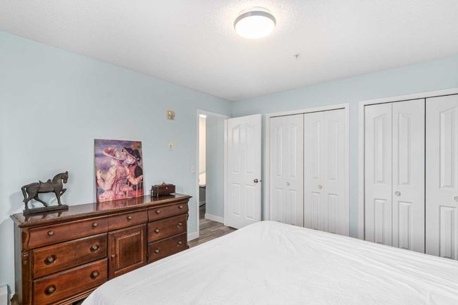 1110 - 2518 Fish Creek Boulevard Sw, Condo with 2 bedrooms, 1 bathrooms and 2 parking in Calgary AB | Image 10