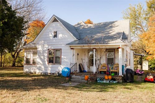 2617 North Blvd, Parsons, KS, 67357-2035 | Card Image