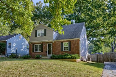 8835 Rainbow Lane, House other with 3 bedrooms, 2 bathrooms and null parking in Kansas City MO | Image 2