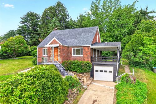 2086 River Hill Rd, Monongahela, PA, 15063-4137 | Card Image