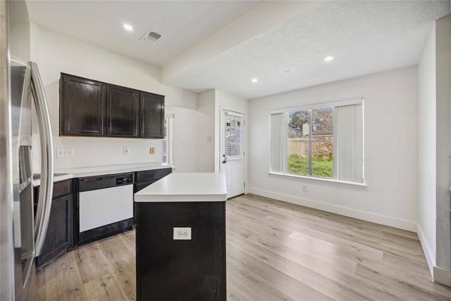 4615 Pleasant Trl, House other with 3 bedrooms, 2 bathrooms and 2 parking in Fresno TX | Image 16