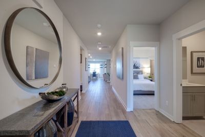 Wide open entryway! | Image 2