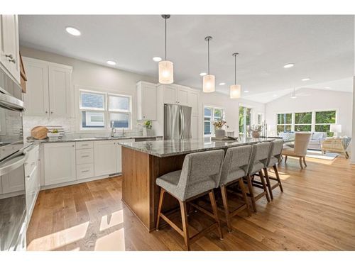 101 Maple Ct, Cannon Falls, MN, 55009-5567 | Card Image