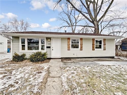 1623 Nevada Avenue, Lorain, OH, 44052 | Card Image