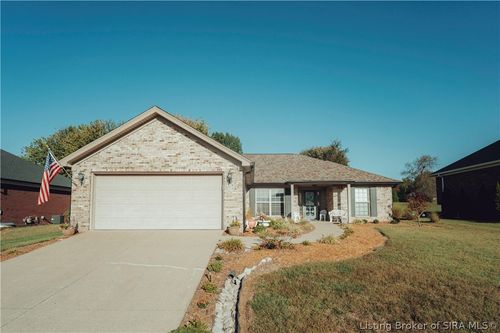 115 Meadow Dr, Sellersburg, IN, 47172-9785 | Card Image