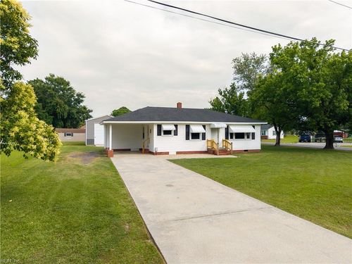 123 Ferry Rd, Elizabeth City, NC, 27909-3118 | Card Image