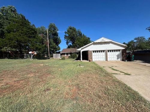 6316 Kingston Rd, Oklahoma City, OK, 73122-7622 | Card Image