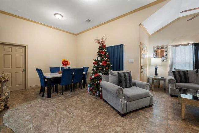 1541 3 Rd St, House other with 3 bedrooms, 3 bathrooms and 2 parking in Hempstead TX | Image 6