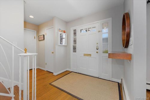 1495 Bay Blvd, Atlantic Beach, NY, 11509-1648 | Card Image