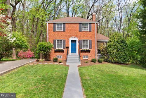 7102 Cynthia Ct, ANNANDALE, VA, 22003-1702 | Card Image