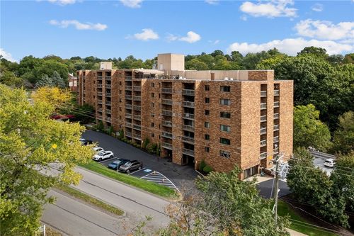 apt-412-1500 Cochran Rd, Pittsburgh, PA, 15243-1064 | Card Image