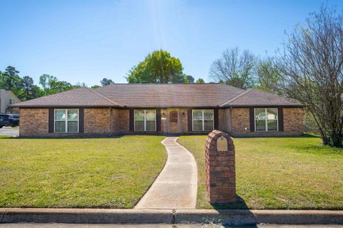 126 Briarmeadow Drive, Longview, TX, 75604 | Card Image