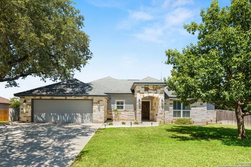 1654 Stone Hvn, Pleasanton, TX, 78064-4027 | Card Image
