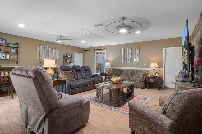 597 N Fresno Ave, House other with 3 bedrooms, 2 bathrooms and null parking in HERNANDO FL | Image 8