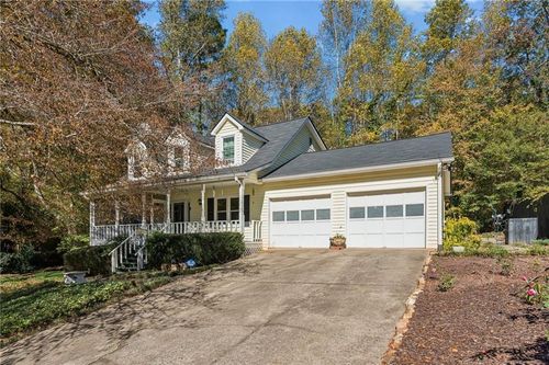 225 White Pines Dr, Alpharetta, GA, 30004-5684 | Card Image