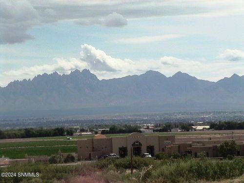 5600 Spanish Pointe Rd, Las Cruces, NM, 88007-8967 | Card Image