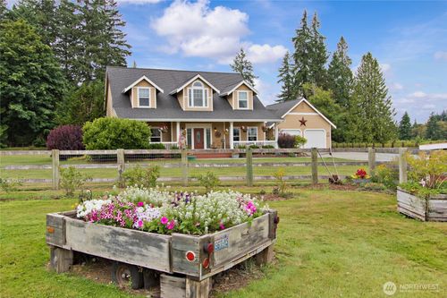 8612 240th Avenue E, Buckley, WA, 98321 | Card Image