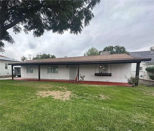 2517 Fremontia Dr, San Bernardino, CA, 92404-3940 | Card Image