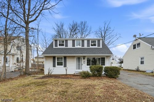 46 Glenwood Ave, Lake Hiawatha, NJ, 07034-1013 | Card Image