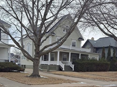 216 Cleveland St, Spring Valley, IL, 61362-2136 | Card Image