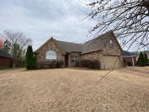 325 Mossy Springs Dr, Oakland, TN, 38060 | Card Image