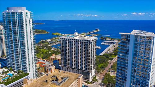 2512-1 Beach Dr Se, SAINT PETERSBURG, FL, 33701-3959 | Card Image