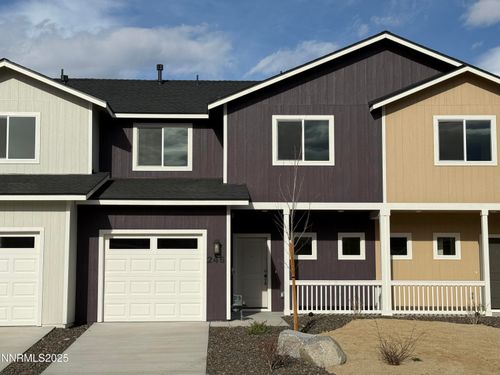 246 Green Ln, Dayton, NV, 89403-6430 | Card Image